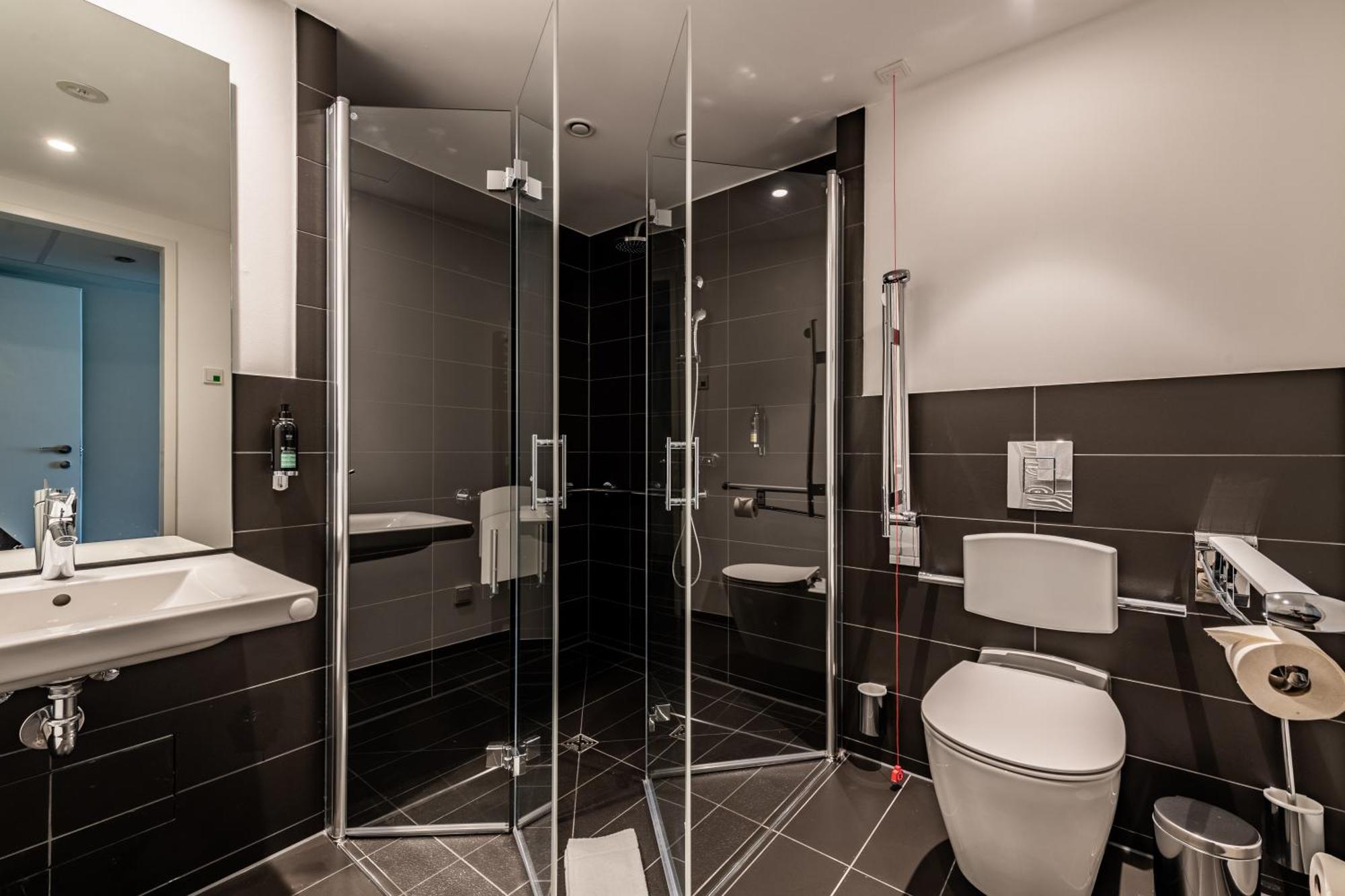 Premier Inn Muenchen City Schwabing Eksteriør bilde